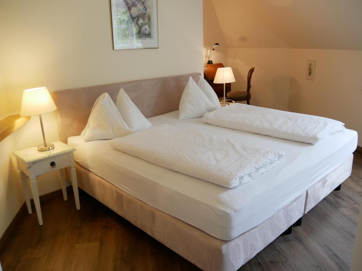 Hotel Barock-landhof Burkhardt 4*
