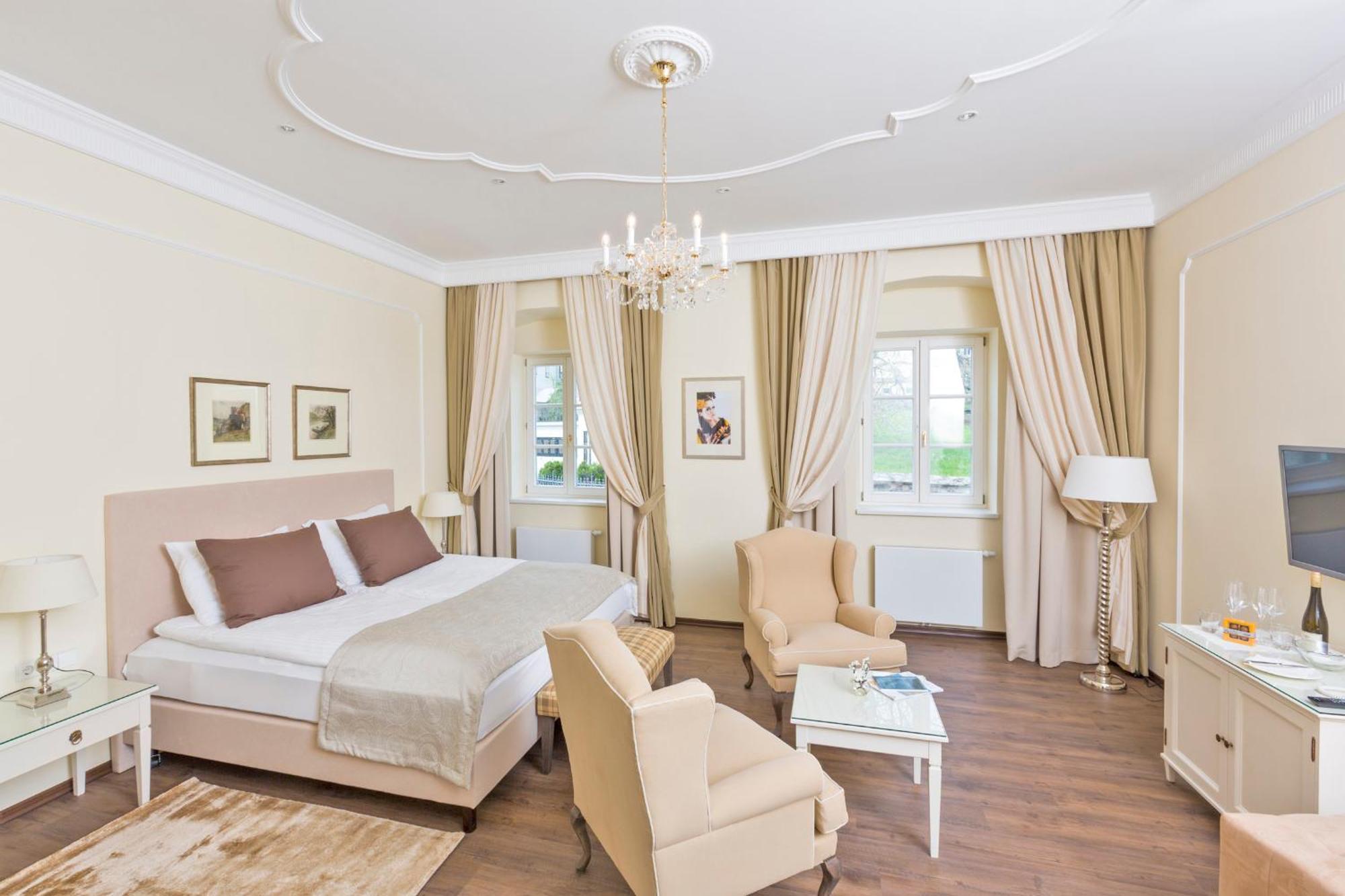 Barock-landhof Burkhardt Hotel